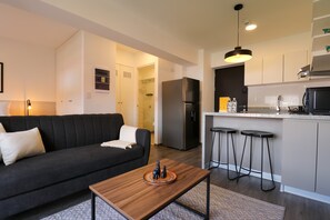 Televisio, työhuone