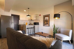 TV, offices