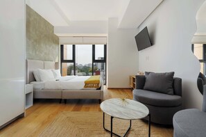 1 bedroom, iron/ironing board, travel crib, WiFi - w* | Wonderful Loft w/ Balcony in Roma Norte (Ciudad de México)