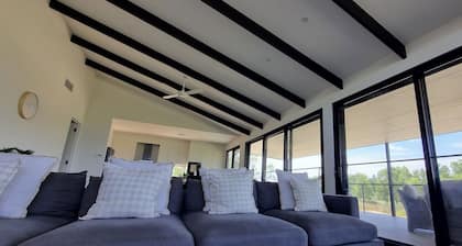 Large home on the water with boat ramp and jetty