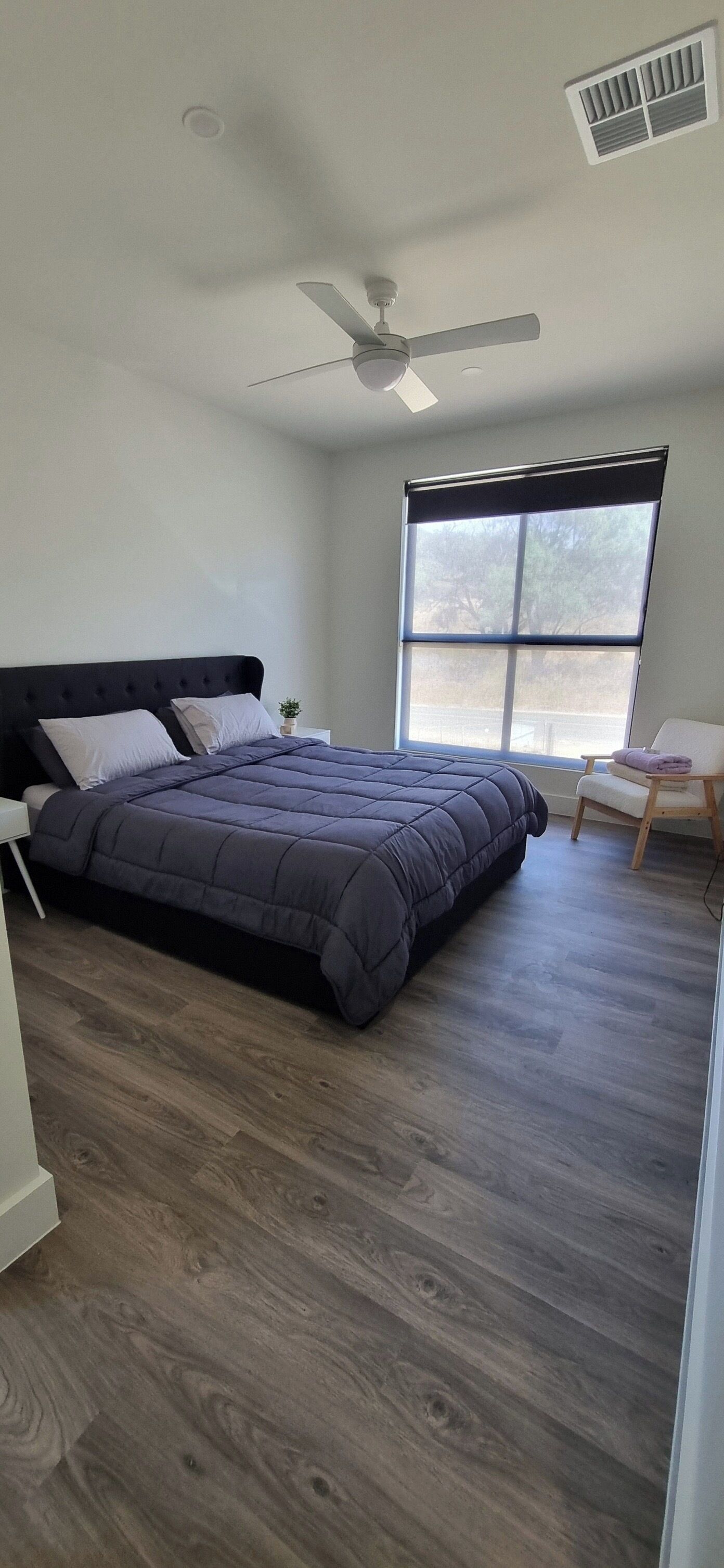 4 bedrooms, WiFi, bed sheets