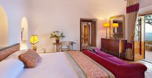 Villa, Sea View | 10 bedrooms, free WiFi