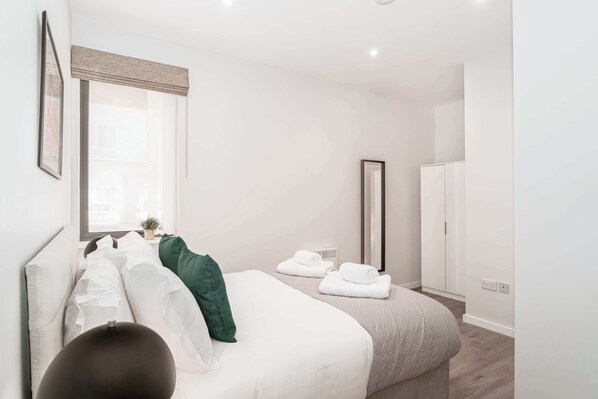 1 bedroom, iron/ironing board, WiFi, bed sheets