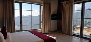 Bureau, rideaux occultants, fer et planche à repasser, Wi-Fi gratuit