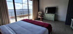 Deluxe Double Room, Balcony, Mountain View | Desk, blackout curtains, iron/ironing board, free WiFi - Rosastays Aarnalaya Shimla (Shimla)