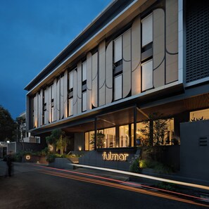 Exterior - Fulmar Pasteur (Bandung)