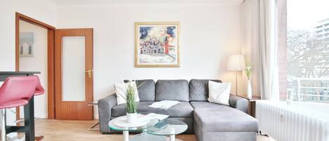 TV, DVD player, aparelho de som