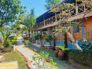 Front of property - Foreign Village Resort Phu Quoc (Phu Quoc)