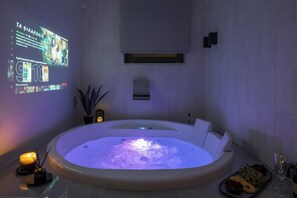 럭셔리 아파트 | 전용 스파 욕조