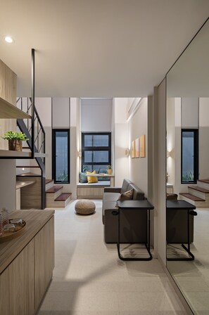 Coffres-forts dans les chambres, fer et planche à repasser