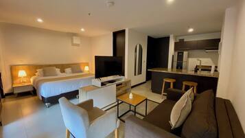 1 bedroom, iron/ironing board, internet, wheelchair access