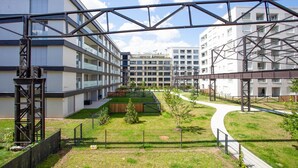 Unclassified image, 2 of 20, button - Blueground | Prague 7, furnished with balcony (PRG-1) (Prague)