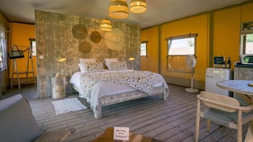 1 quarto, Wi-Fi de cortesia, roupa de cama