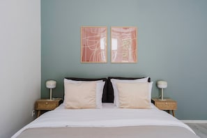 1 habitación, tabla de planchar con plancha, wifi gratis y ropa de cama 