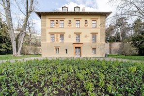 Exterior - Blueground | Vršovice, private terrace & equipped (PRG-8) (Prague)