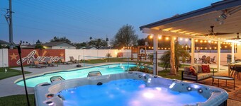 The Ridge: Family | Pickleball | Pool | Hot Tub