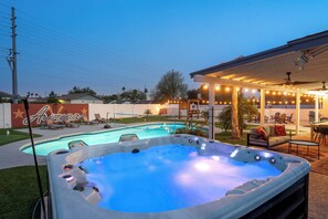 Terrace/patio - The Ridge: Family | Pickleball | Pool | Hot Tub (Phoenix)