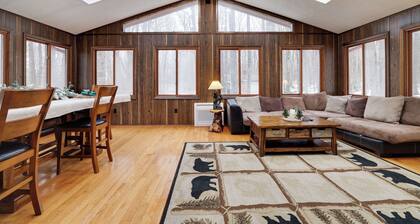 Bear Haven Cabin - Game Room/Lake/Pool/Fire Pit