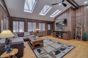 スマートテレビ、暖炉