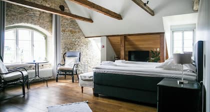 Ungru Guesthouse and Restaurant