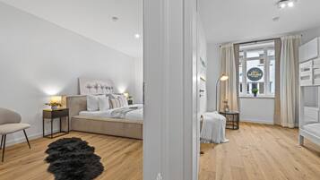 2 chambres, lit parapluie, draps fournis