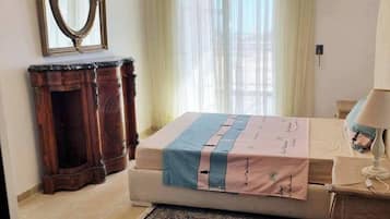 2 bedrooms, WiFi, bed sheets