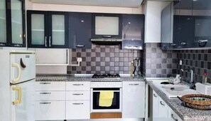 Microwave, oven, stovetop