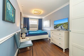 1 Schlafzimmer, BĂŒgeleisen/BĂŒgelbrett, kostenloses WLAN, BettwĂ€sche