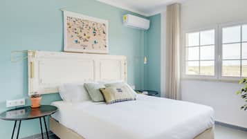 Basic Double Room, Partial Ocean View | In-room safe, free WiFi