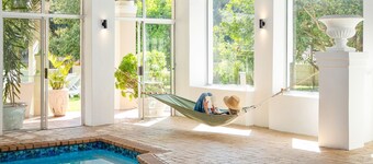 Farmhouse - Eight Bedroom House, Sleeps 14