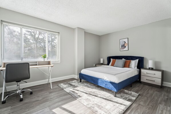 2 bedrooms, desk, iron/ironing board, travel crib