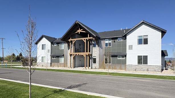 Exterior - Teton Peaks Stay and Play Flat (Driggs)