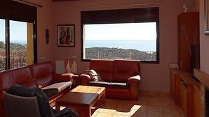 Living area - Villa for 8 pers. with private pool in Lloret de Mar (Lloret de Mar)