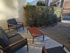 Terrace/patio - Cottage 6 People with Pool and Parking, Near Beach (Valras-Plage)