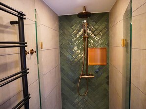 Habitació triple Comfort | Dutxa