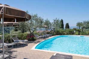 Pool - Cosy apartment in villa with WIFI, A/C, pool, TV, terrace, panoramic view, close to San Gimignano (Gavignano)
