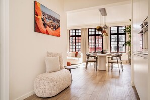 Apartamento Deluxe, 3 habitaciones, vistas a la ciudad | Cocina privada