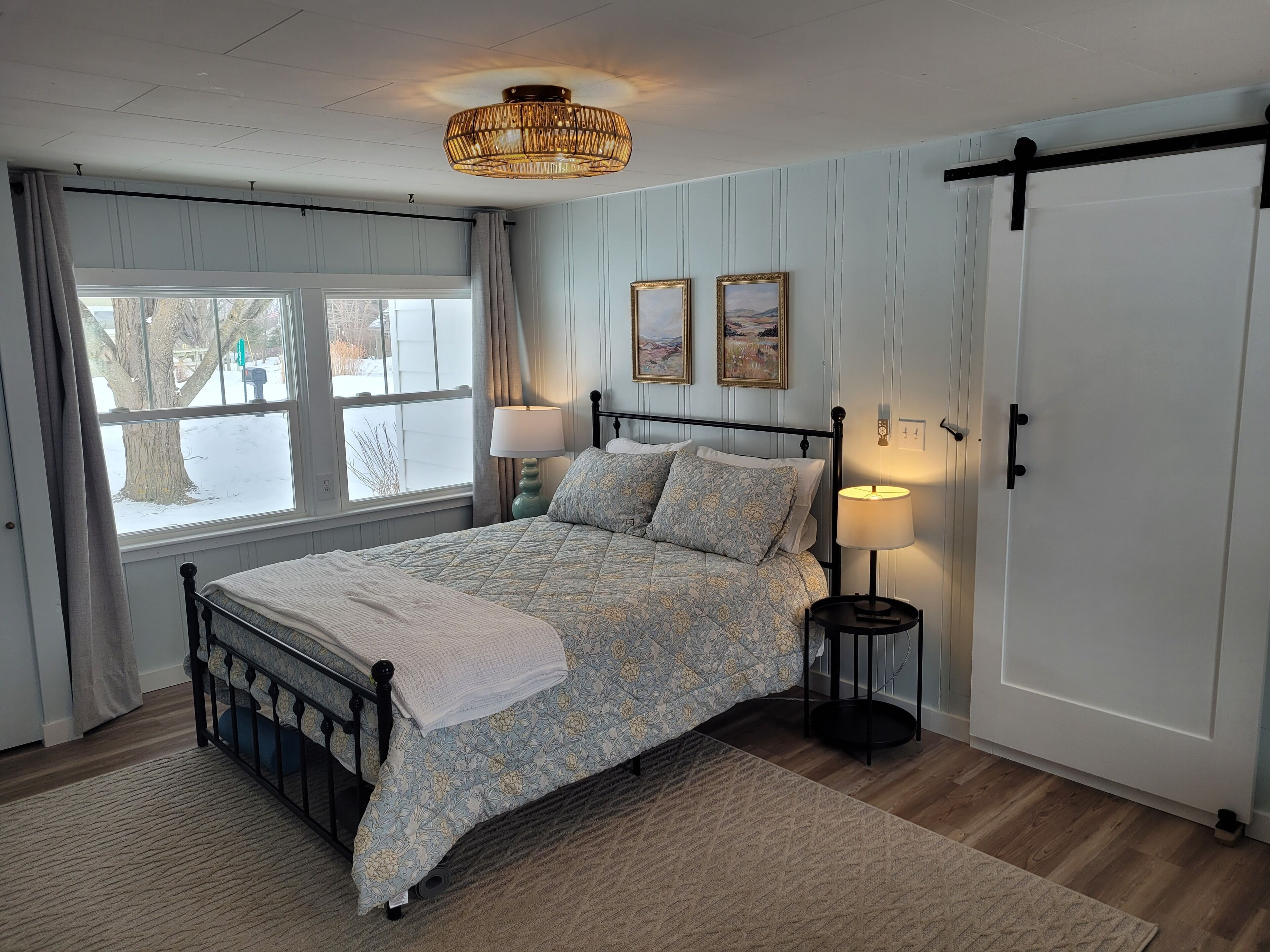 3 chambres, bureau, Wi-Fi gratuit, draps fournis