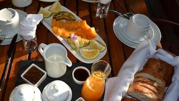 Petit déjeuner buffet compris tous les jours