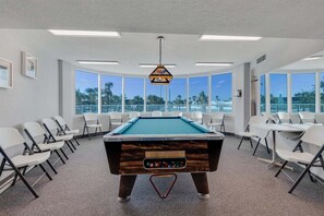 Games room - Seventh Heaven at Peck Plaza - Pool & Beach open! (Daytona Beach Shores)