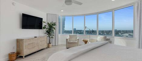 3 bedrooms, iron/ironing board, Internet, bed sheets