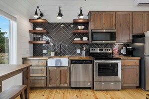 Fridge, microwave, oven, stovetop - Modern Ranch-Style Guesthouse with Views (Gillespie County)