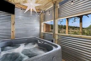 Bain à remous intérieur