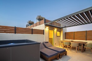 Outdoor dining - Giagia's Central Suite, By IdealStay Experience (Malia)