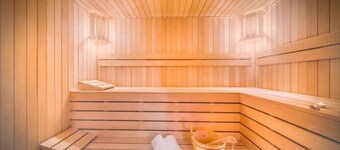 Central Point Boutique Hotel