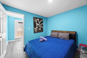 1 bedroom, iron/ironing board, WiFi, bed sheets