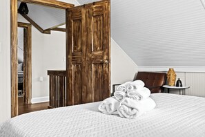 3 dormitorios, tabla de planchar con plancha, wifi y ropa de cama