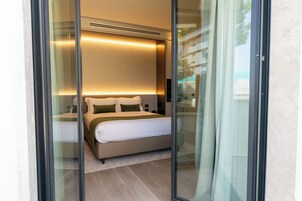 Habitación Deluxe doble | Caja fuerte, cortinas opacas, sistema de insonorización y wifi gratis