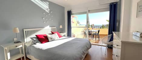 2 bedrooms