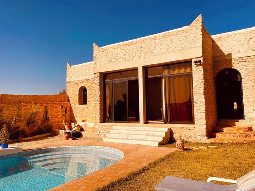 Beautiful vacation villa in ESSAOUIRA Morocco with swimming pool and no neighbors!